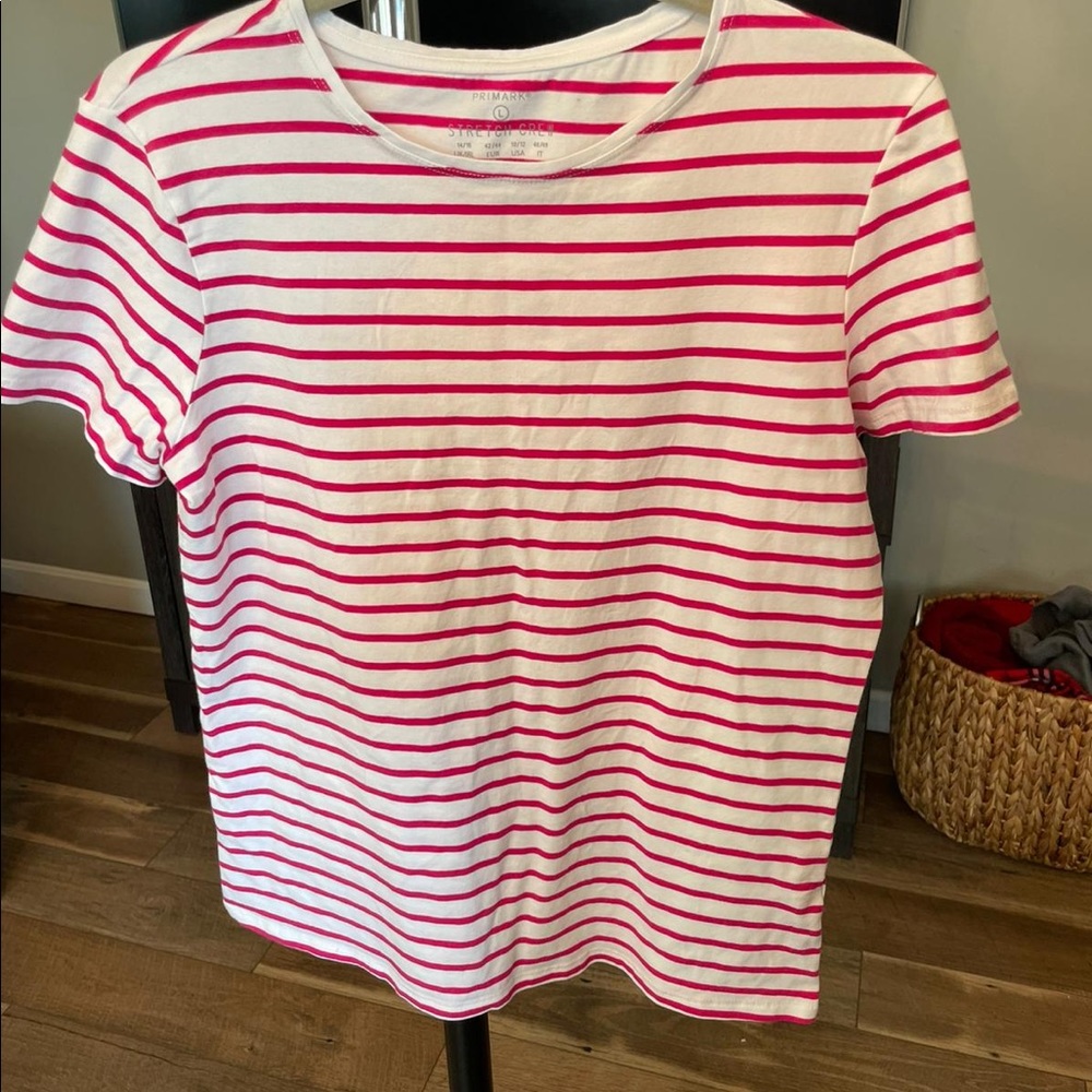 Tee shirt